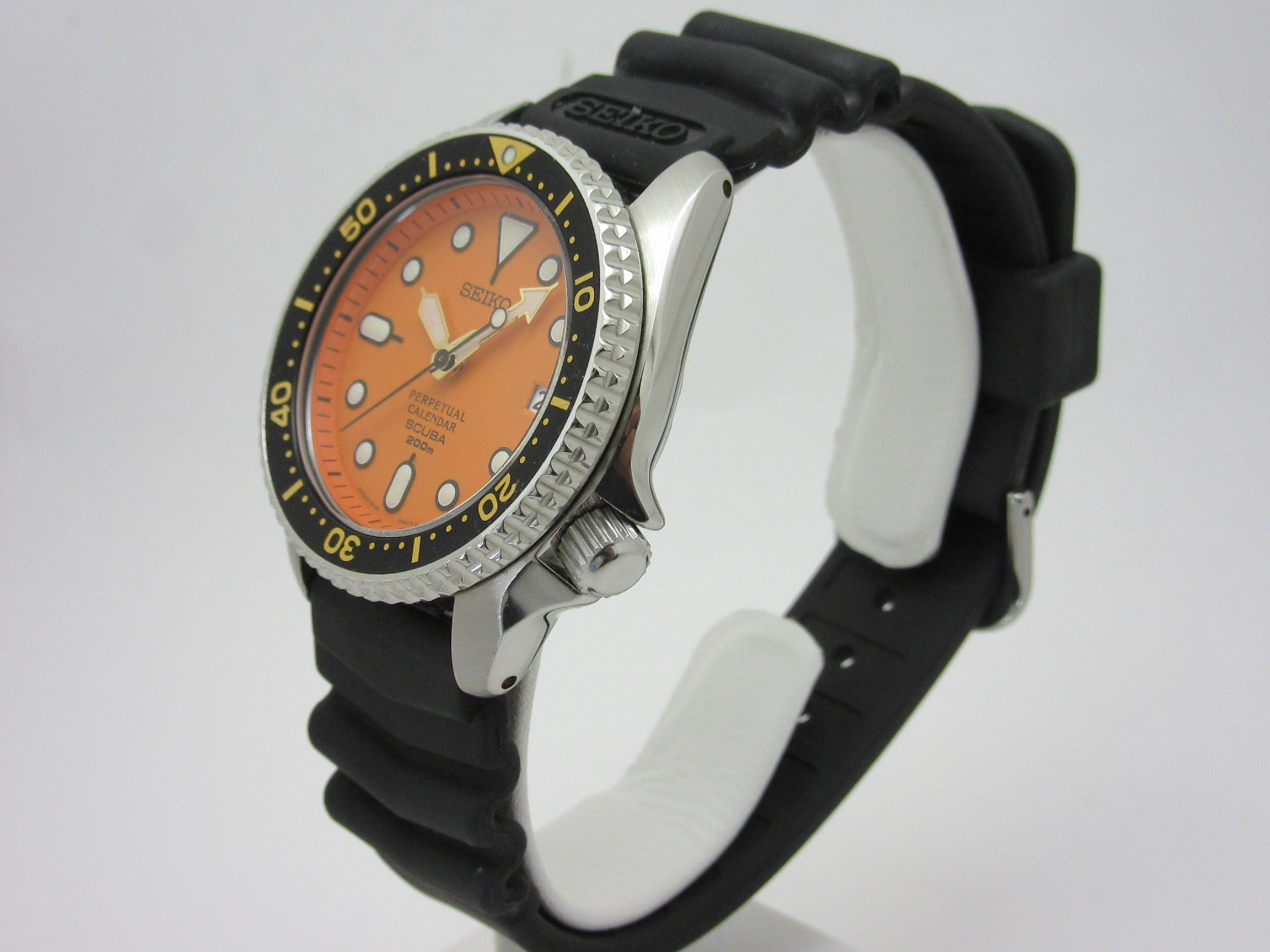 セイコー SEIKO ”スキューバー パーペチュアルカレンダー SBCM029