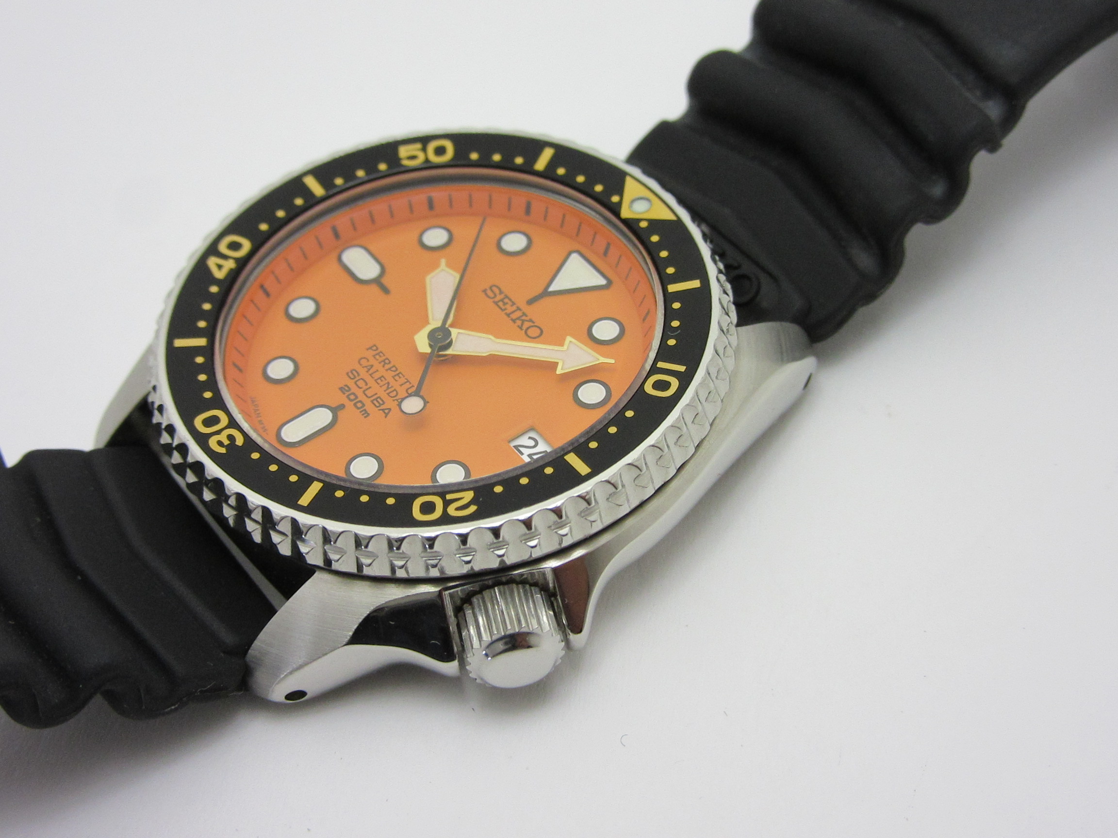 セイコー SEIKO ”スキューバー パーペチュアルカレンダー SBCM029