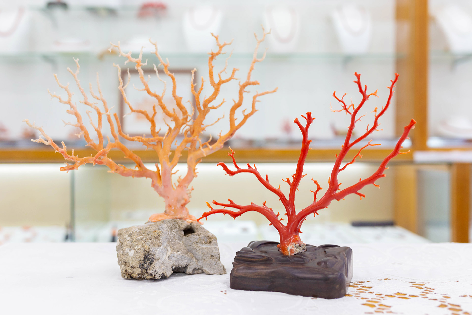 吉浜サンゴ｜那覇市国際通りの宝石珊瑚店