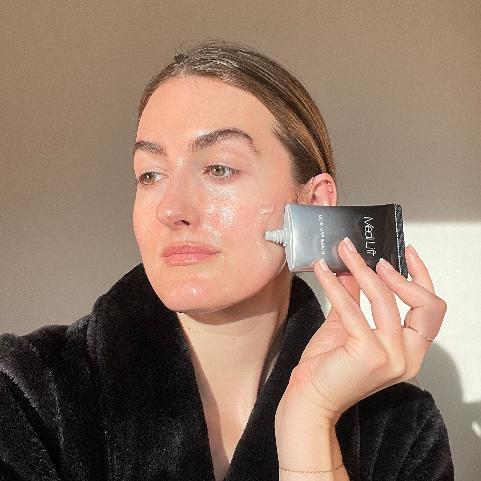 Medi Lift Moisture Serum – Hydrating, Plumping Serum Electrical