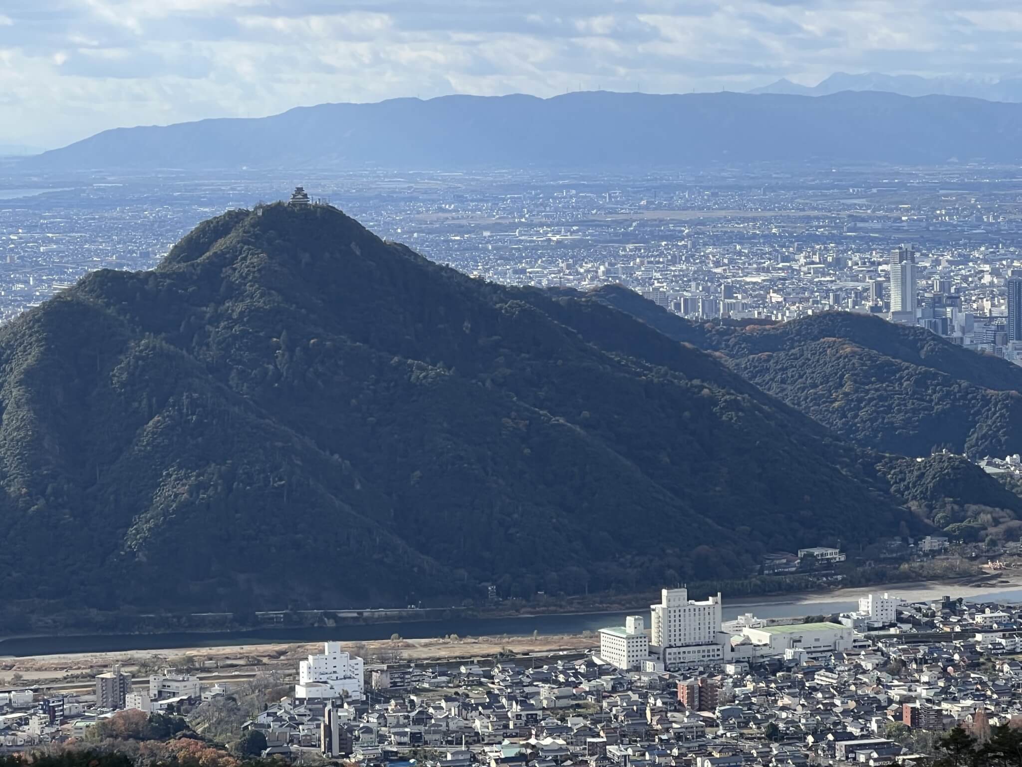 金華山｜織田信長も拠点とした岐阜市が誇る山-ヤマレコ