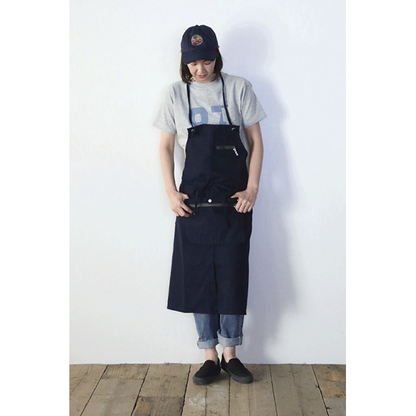 WEB限定】撥水キャンバスエプロン(ロング)/サコッシュポケット(F)｜胸