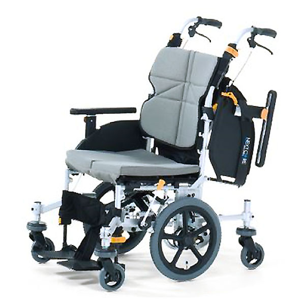 松永製作所】ネクストコア-くるり 6輪介助式車いす NEXT-80B 【車椅子