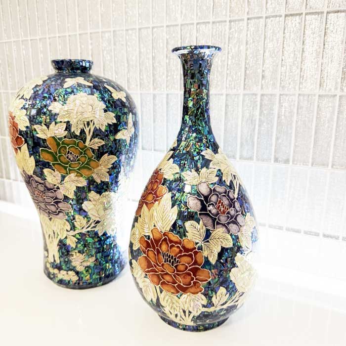 牡丹と蝶 螺鈿装飾のファビョン 花瓶 花器・陶磁器 夢市場本店【韓国
