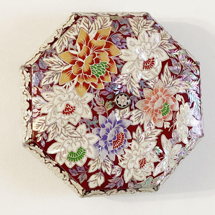 韓国八角螺鈿四節板（サジョルパン）赤牡丹 高級菓子器 食器・螺鈿