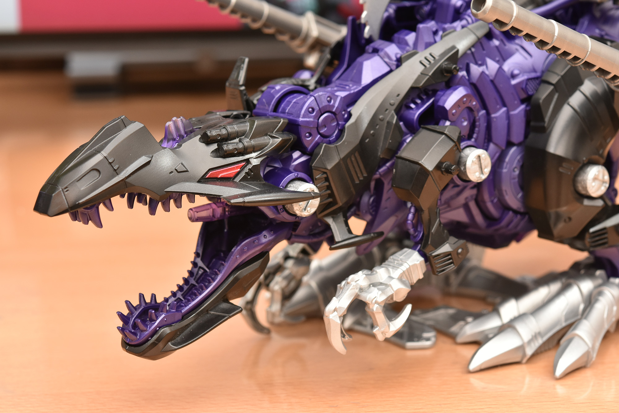 サイコジェノスピノでガイロスカラーを再現するために、ノーマル