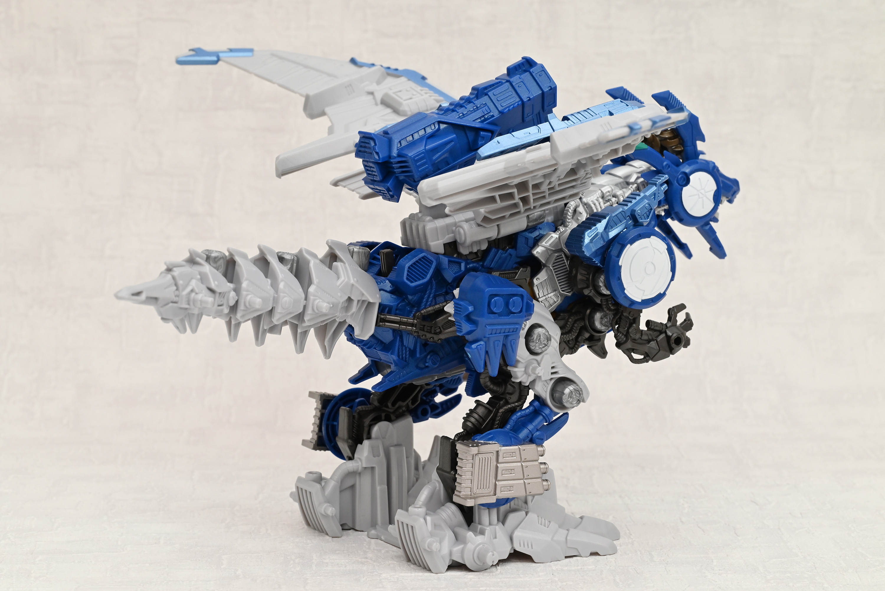 ボルメテウス・ホワイト・ドラゴンZOIDS レビュー