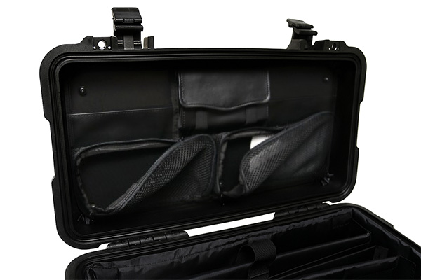 ペリカンケース1447｜書類も入る縦型ハードケース | ズームフィックス