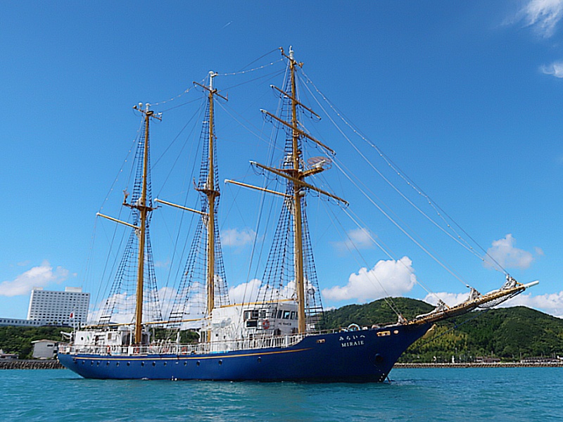 神戸発着】1泊2日 宿泊体験航海 5/17(土) – 5/18(日) | 帆船 BLUE