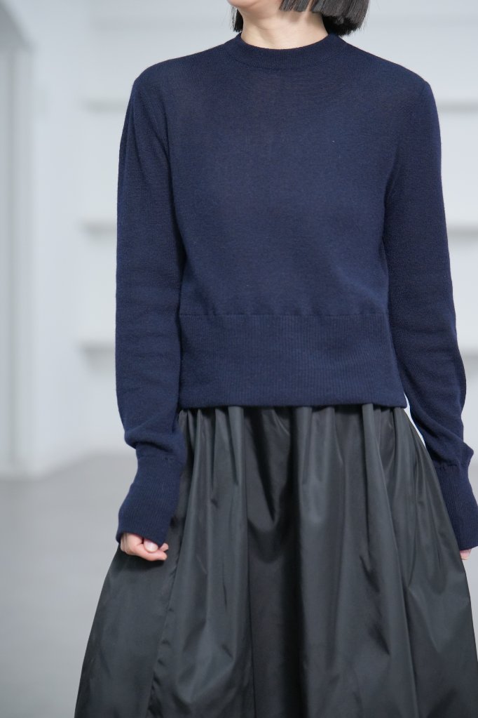 Tops｜SHE Tokyo online shop