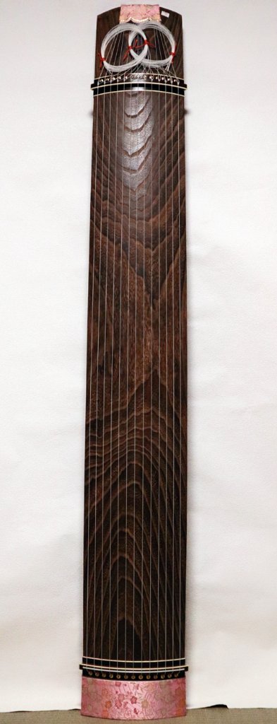 13絃琴｜内山琴製作所