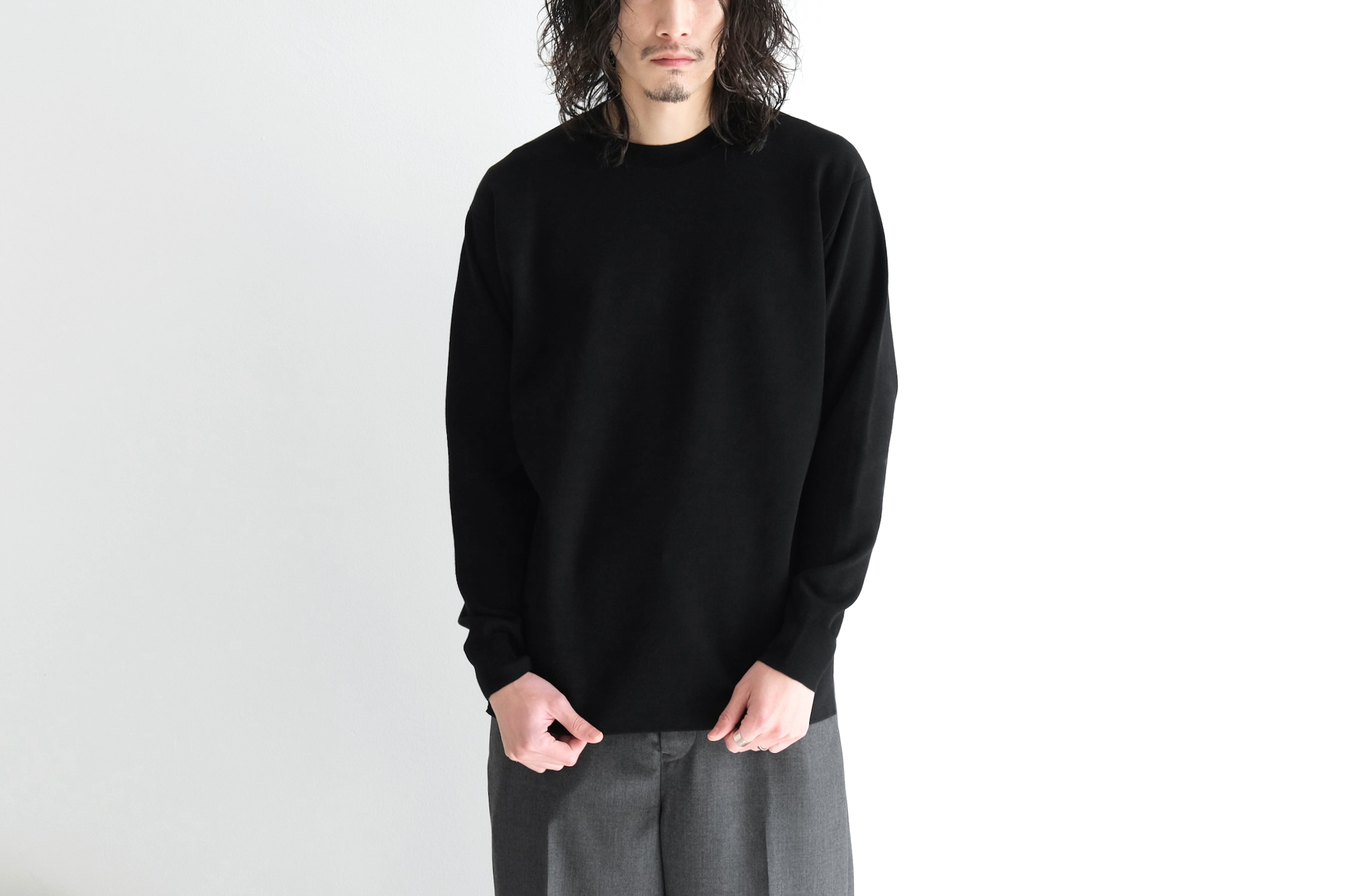 HIGH TWIST WOOL 32G SMOOTH KNIT CREW NECK - WUNDER