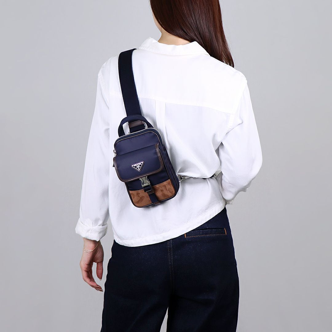 プラダ PRADA ショルダーバッグ スマホケース スマホショルダー