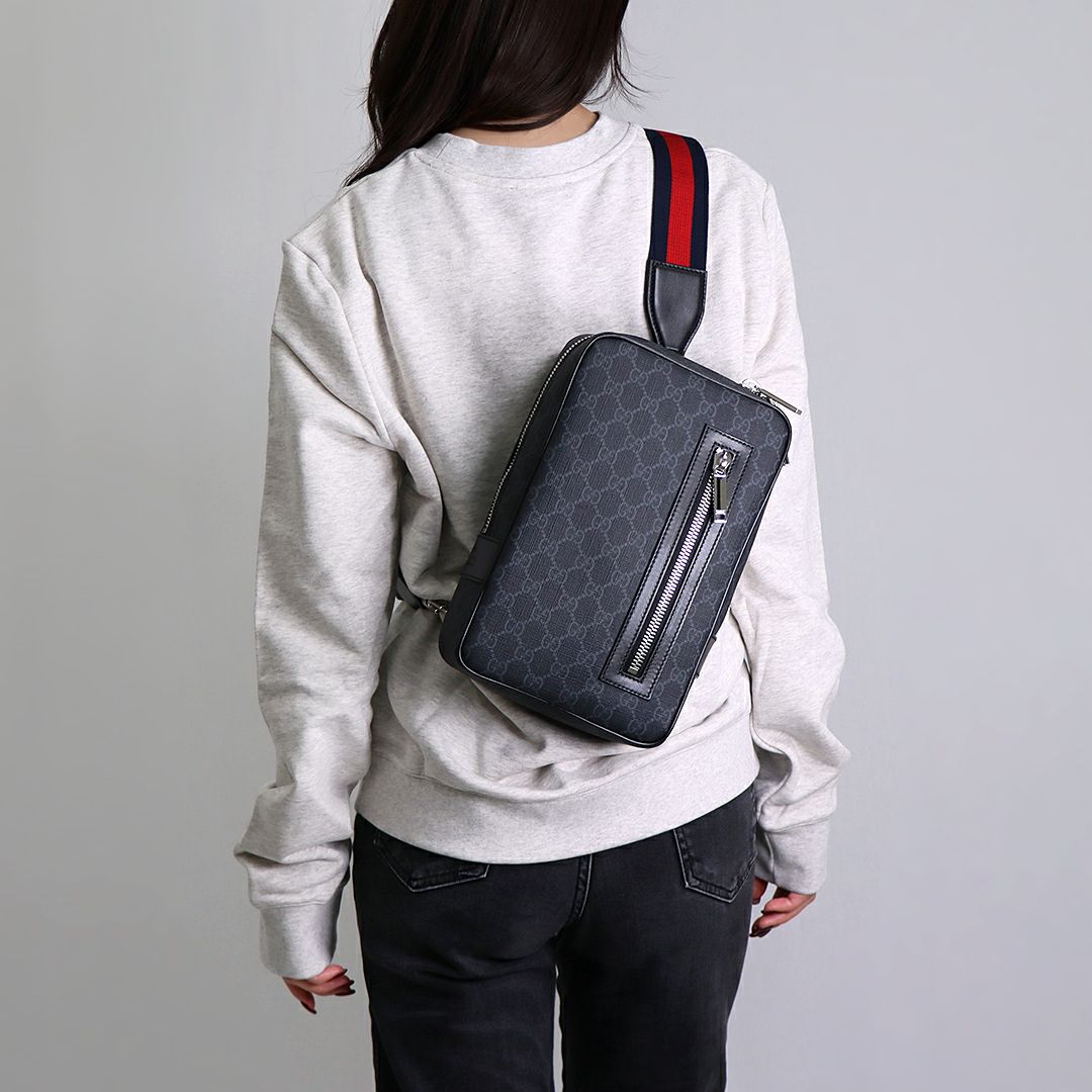 グッチ GUCCI ショルダーバッグ ボディバッグ GGブラックスモール