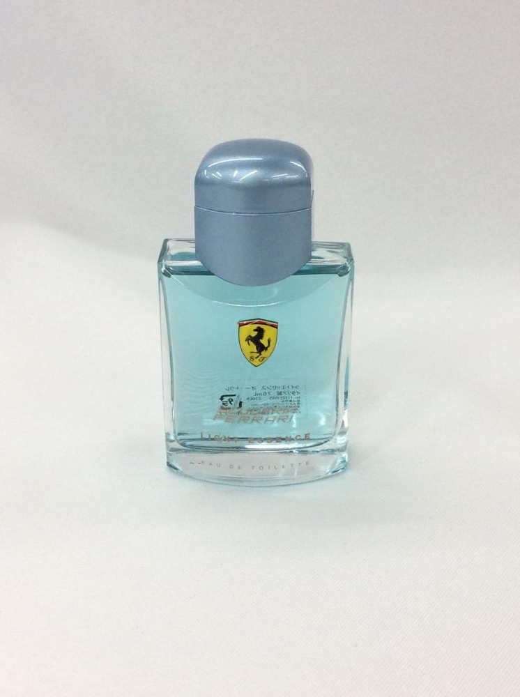 フェラーリ/香水/ライトエッセンス/オードトワレ/75mlの高価買取
