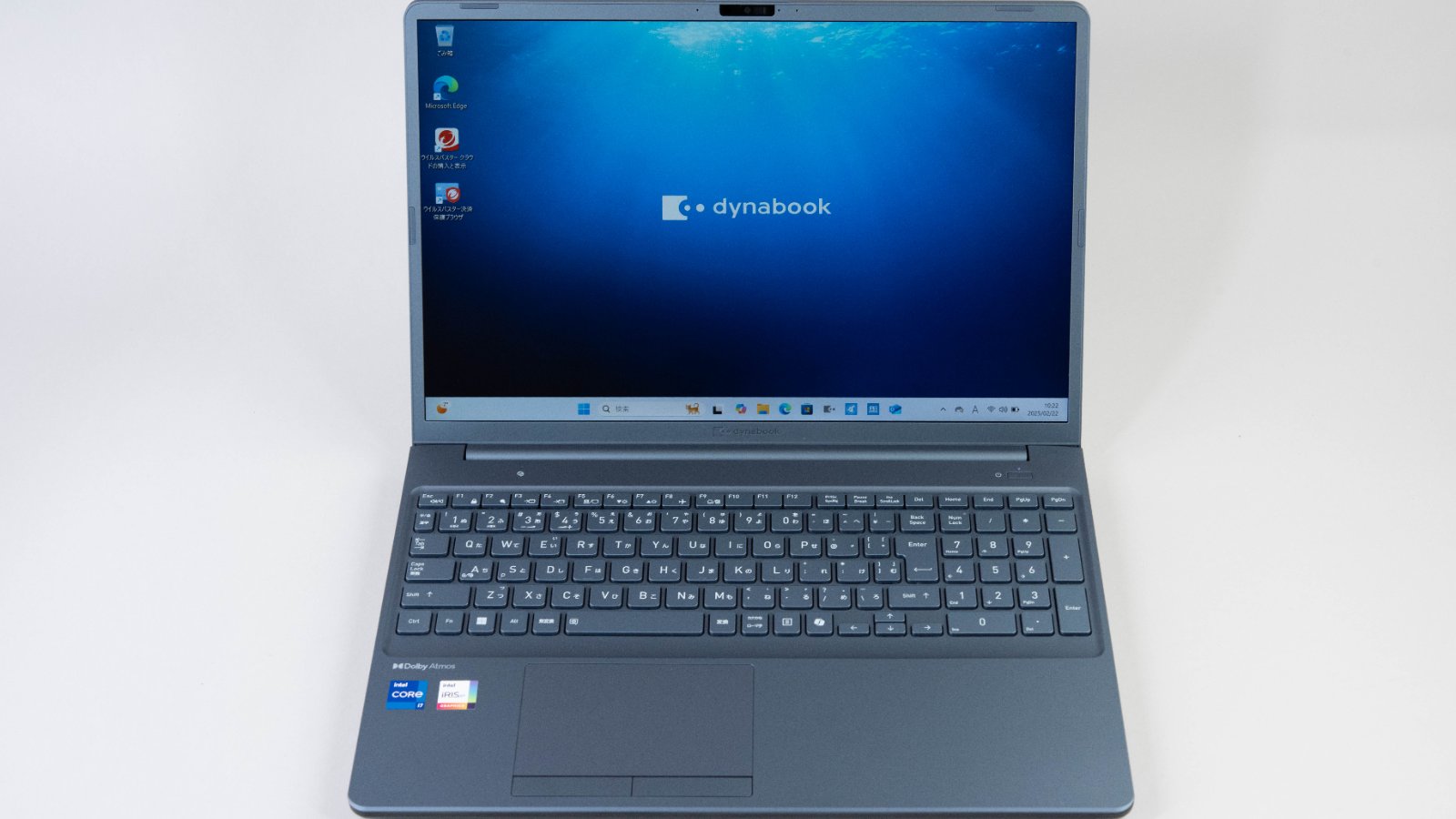 光学ドライブ搭載スタンダードノート「dynabook T9」、先祖返りの安心