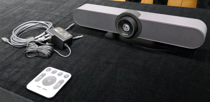 ロジクール、小部屋でも参加者が全員映る企業向けWebカメラ | 日経