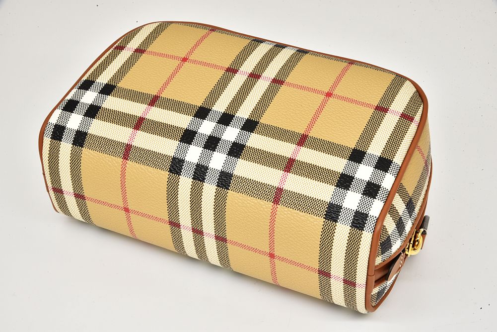 駅南やまご質店オンラインショップ / バーバリー スモール チェック