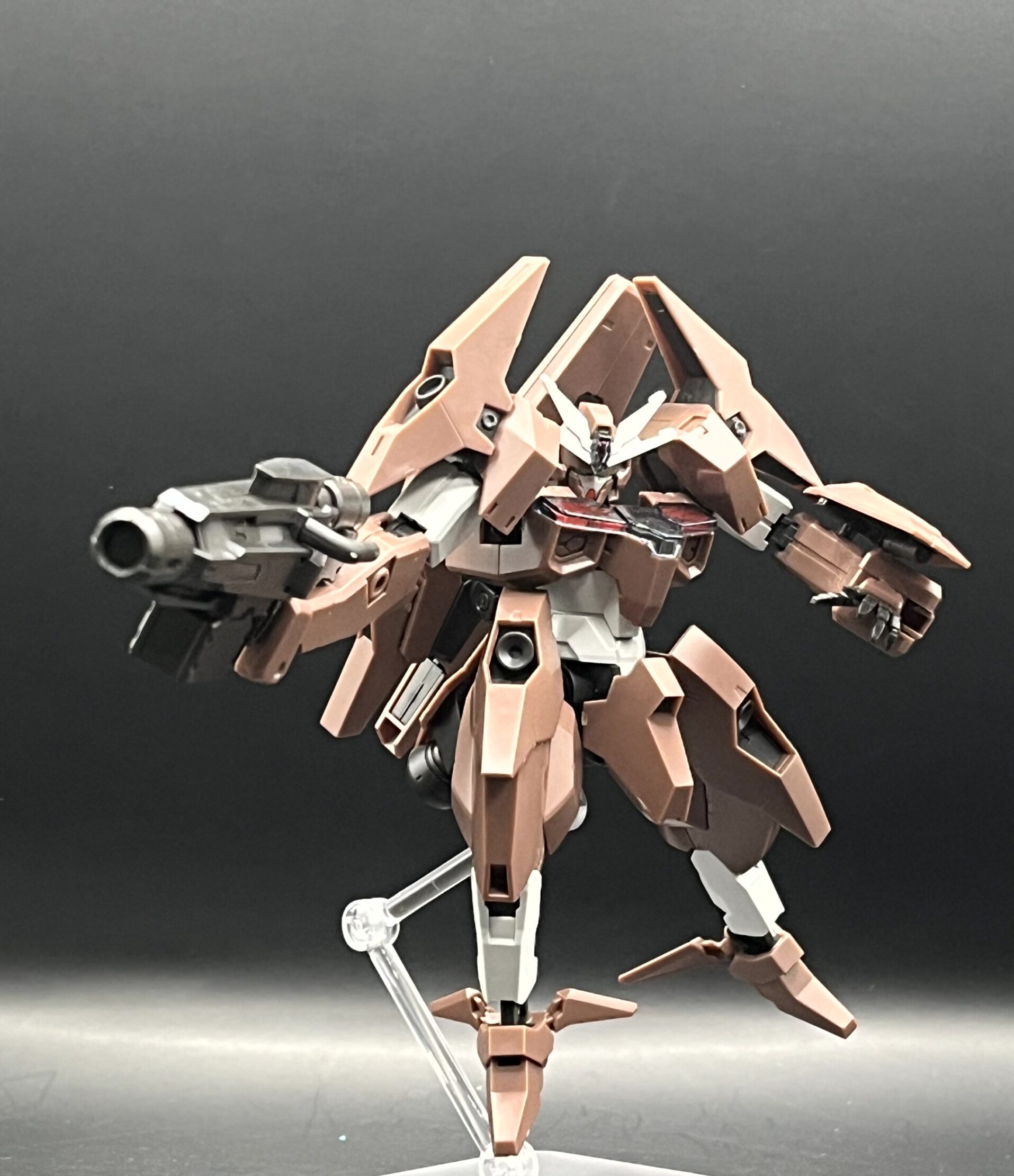 異色のプロポーションが特徴！！ ガンプラ 水星の魔女 HGガンダムル