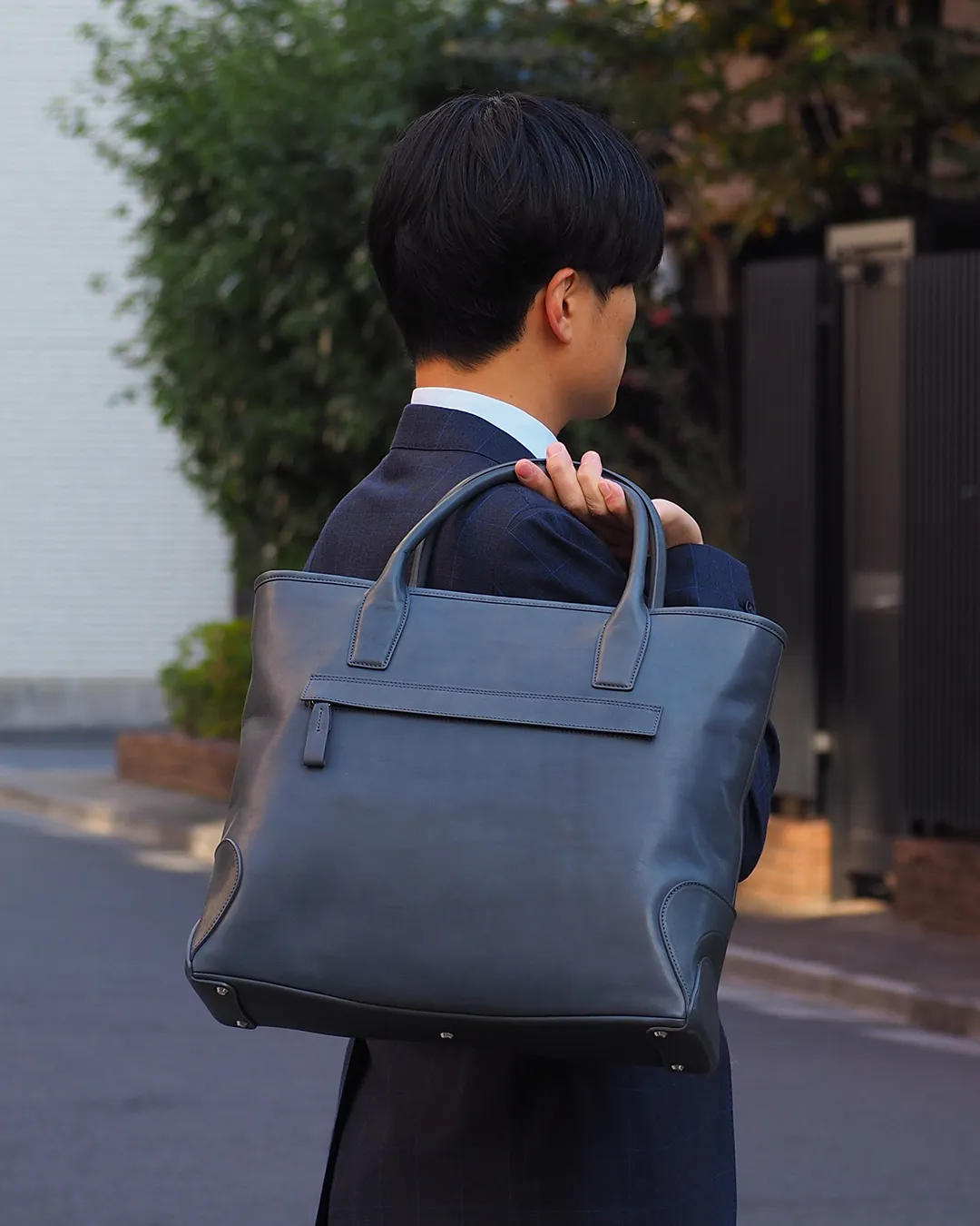 斜めがけできるビジネストートバッグ｜革財布の山藤オンラインショップ