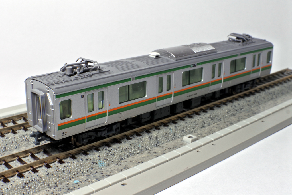 KATOのE233系3000番台で首都圏再現を実現 製品構成と模型ディテールを