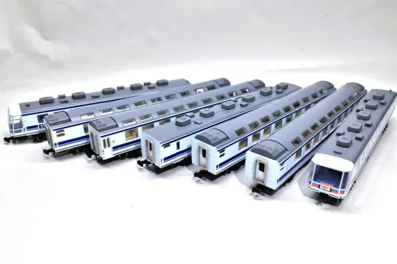 12系700番台 ユーロライナー 床下黒が入線。 TOMIX 98914 | NGaugeJP