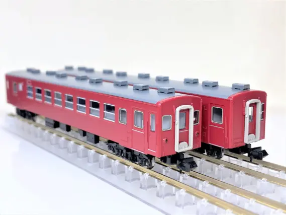 50系客車「オハフ50」「オハ50」を弄る。ボディーマウントナックル