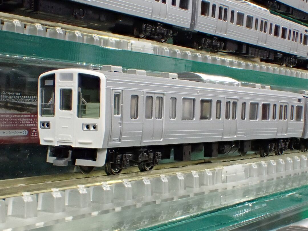 KATO 211系0番台(国鉄仕様)15両セット 特別企画品 品番：10-1850