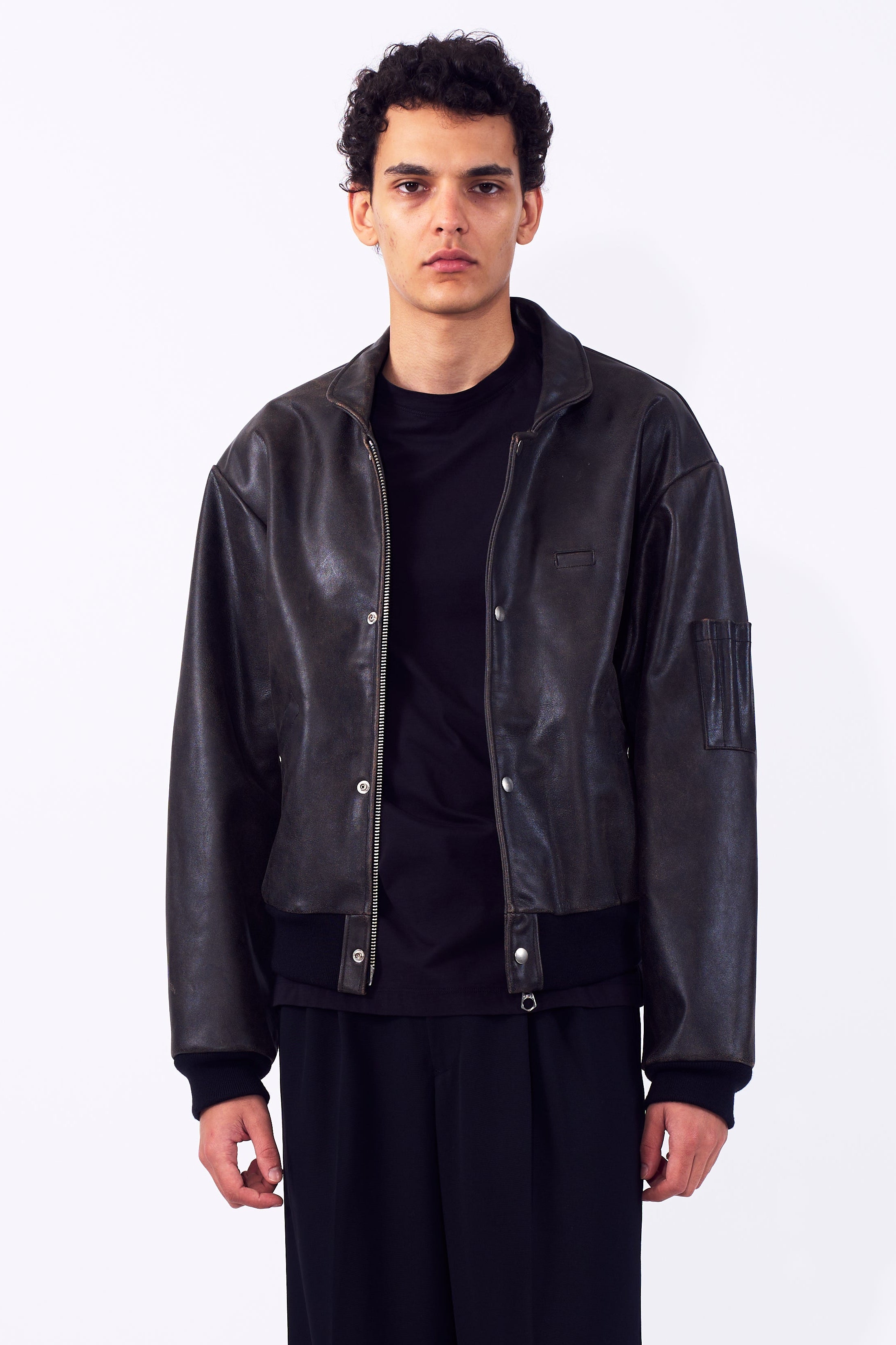 Cracked Leather Flight Jacket | YOKE Official Website