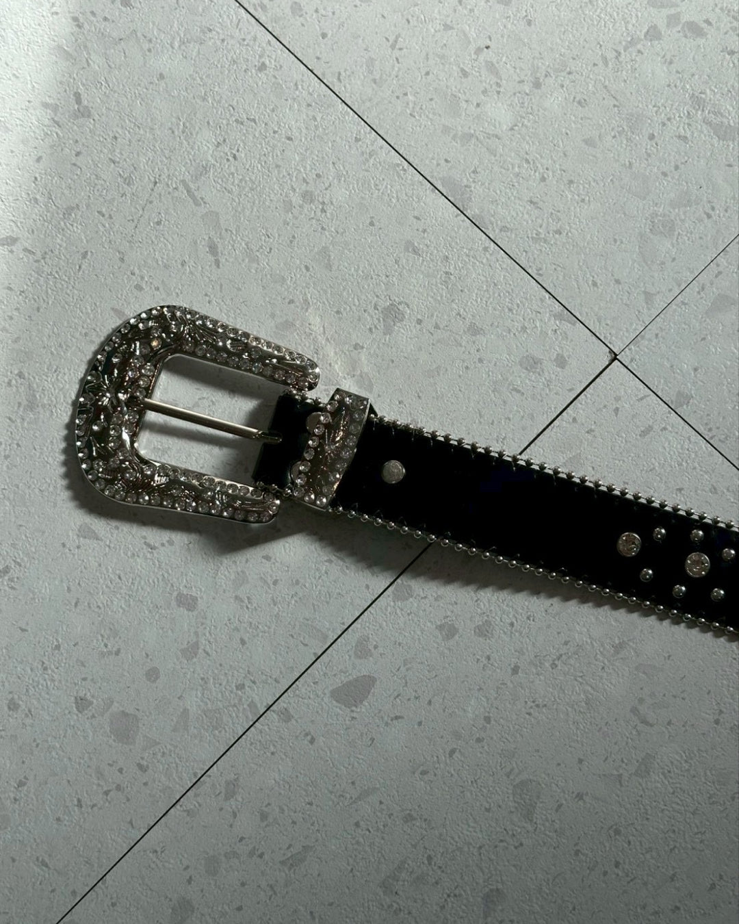 クロススタッズベルト SK0129 – YOLO（ヨロ）｜ファッション通販