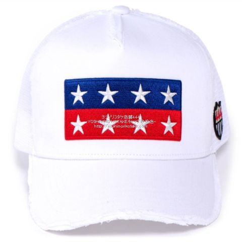 ヨシノリコタケ 帽子 「」エンブレム ブルーとレッド刺繍-白-2023SS