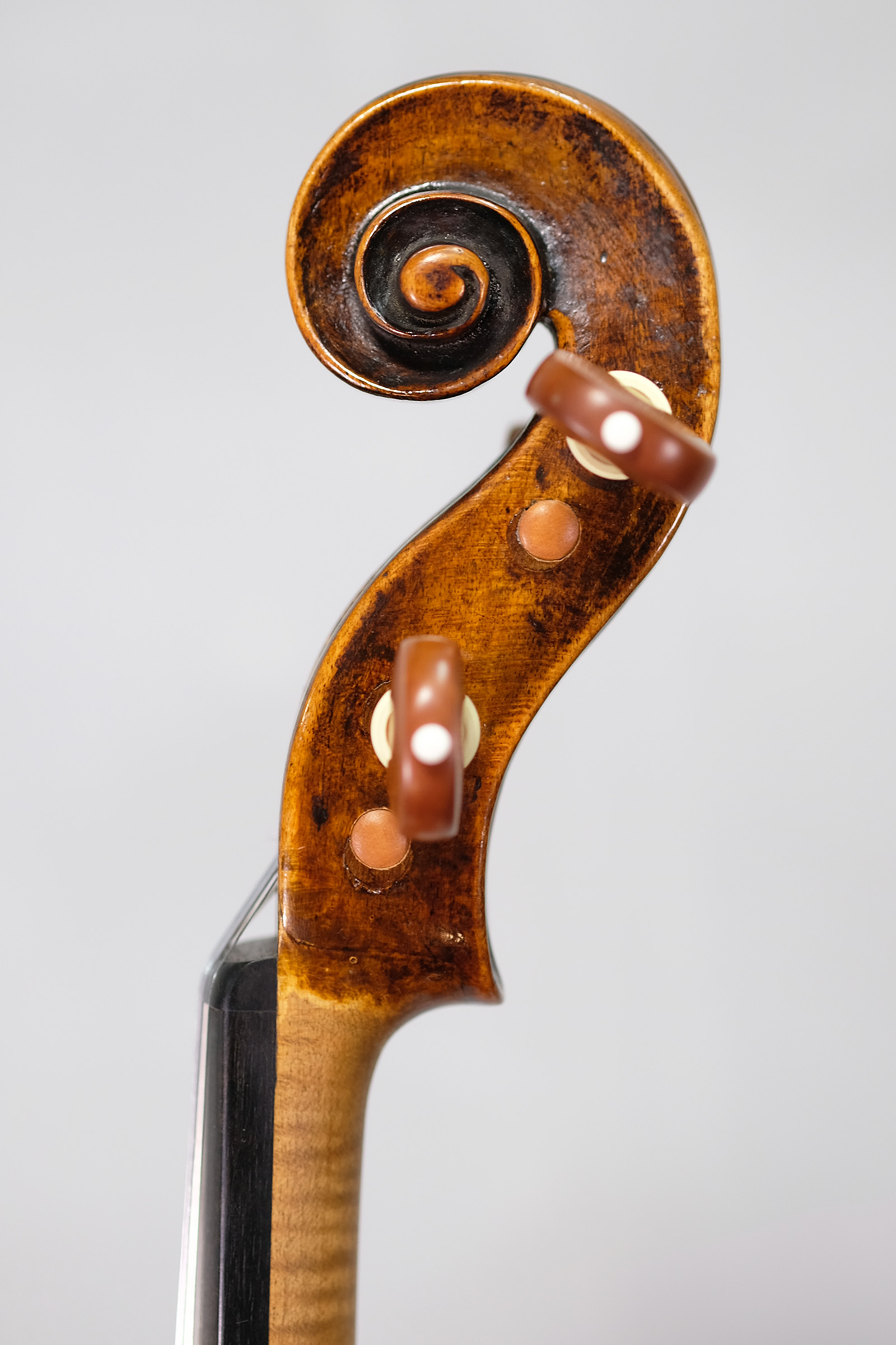 ヨシオ弦楽器｜ヨシオ弦楽器