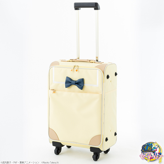 セーラームーン」トローリーバッグが可愛すぎる〜！ 淡いパステル