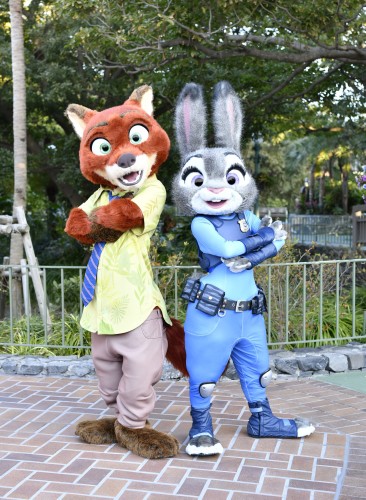 この夏『ズートピア』のジュディ＆ニックがディズニーランドのショーに