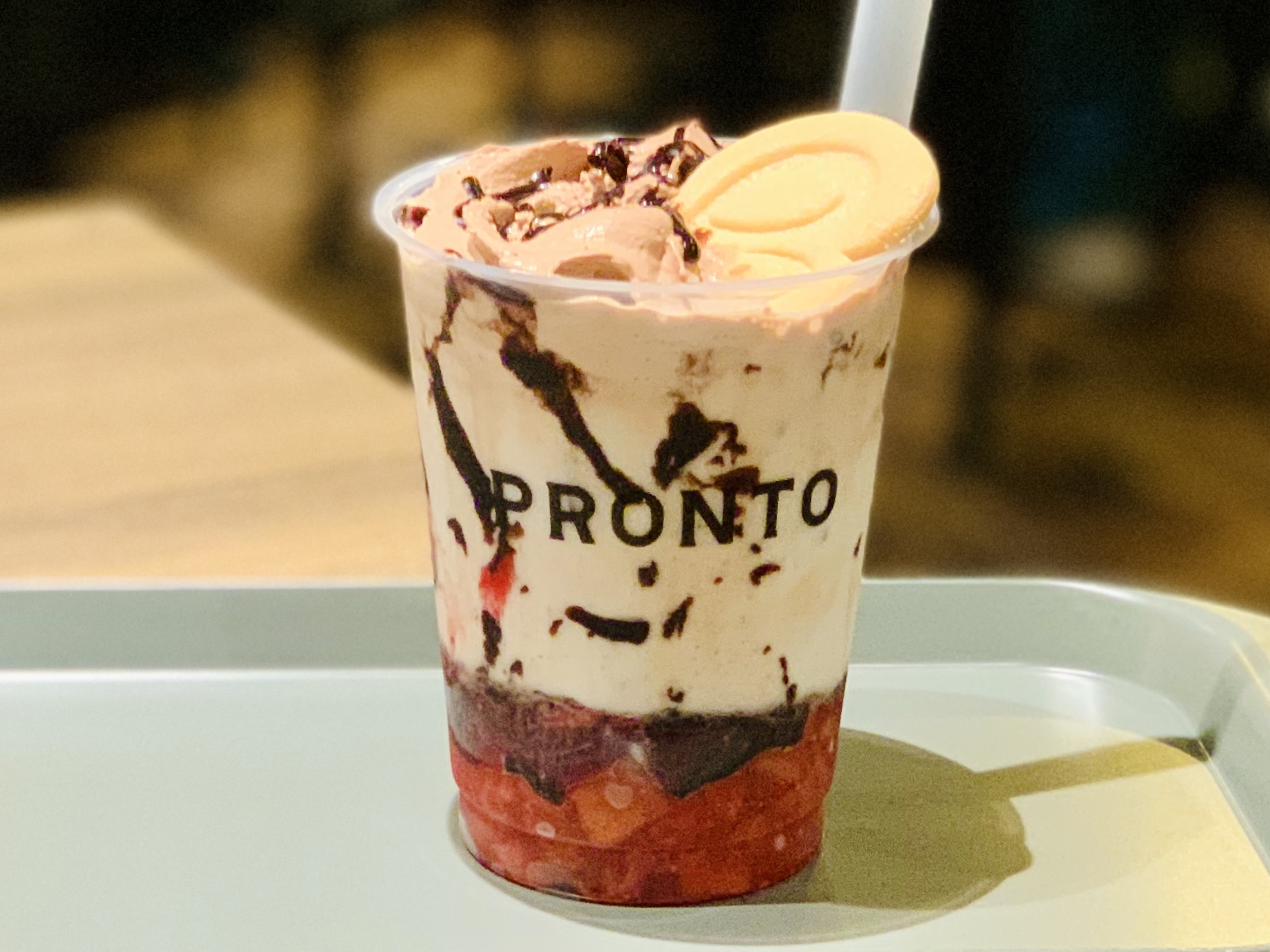 本音レビュー】プロント「クリーピーストロベリーナイトラテ」を飲んで