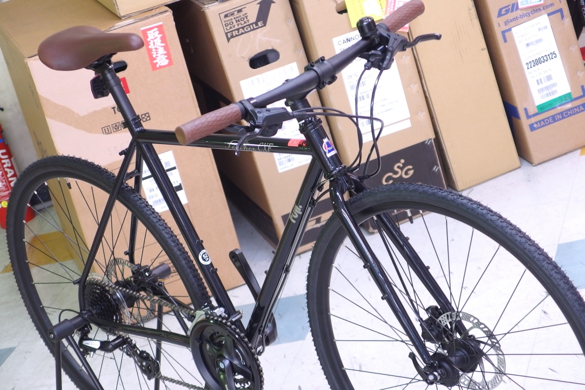 アウトレット】珍しい『クロモリフレーム』のフラットバーグラベル