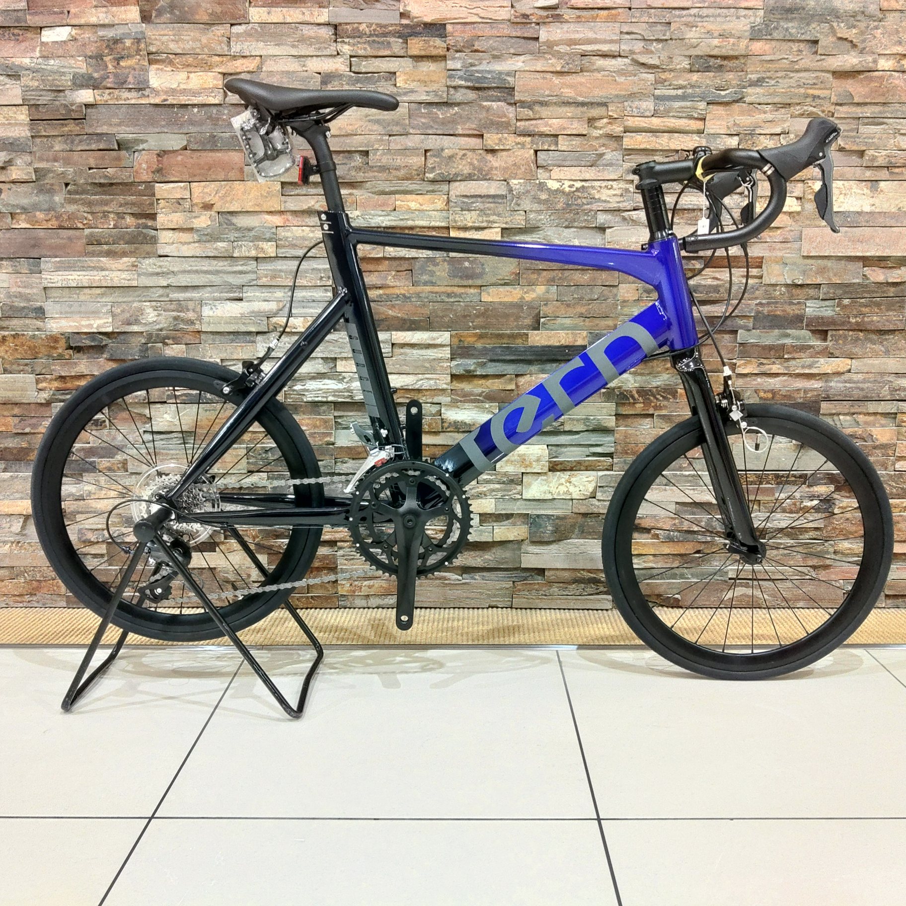 タキ爺の孫とミニベロは目に入れてもいとーない！】タキ爺SURGE限定色