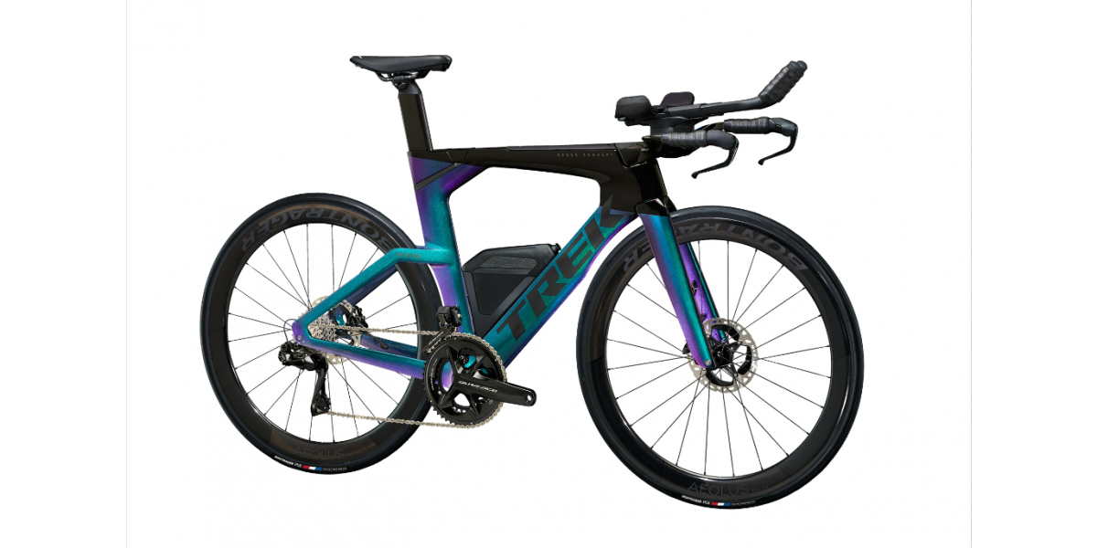 実績十分の最新トライアスロンバイク。PROJECT ONEによるバラ完が