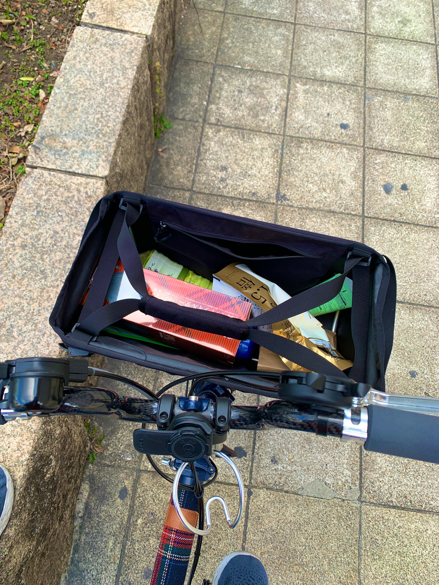 BROMPTON】まるでカゴ? 私の愛用ブロンプトンカバンはコチラ! | 大阪で