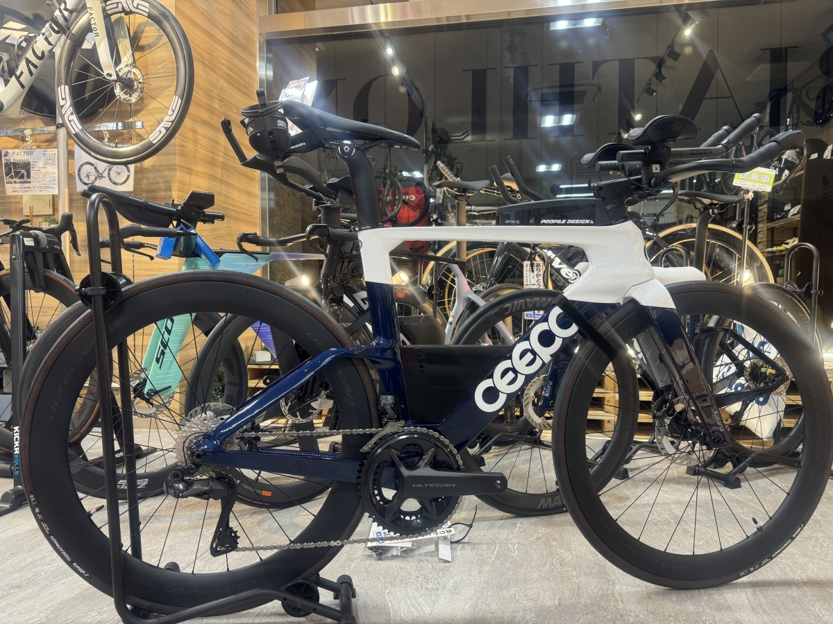 当店イチオシの軽量トライアスロンバイク CEEPO KATANA 2026モデル新色