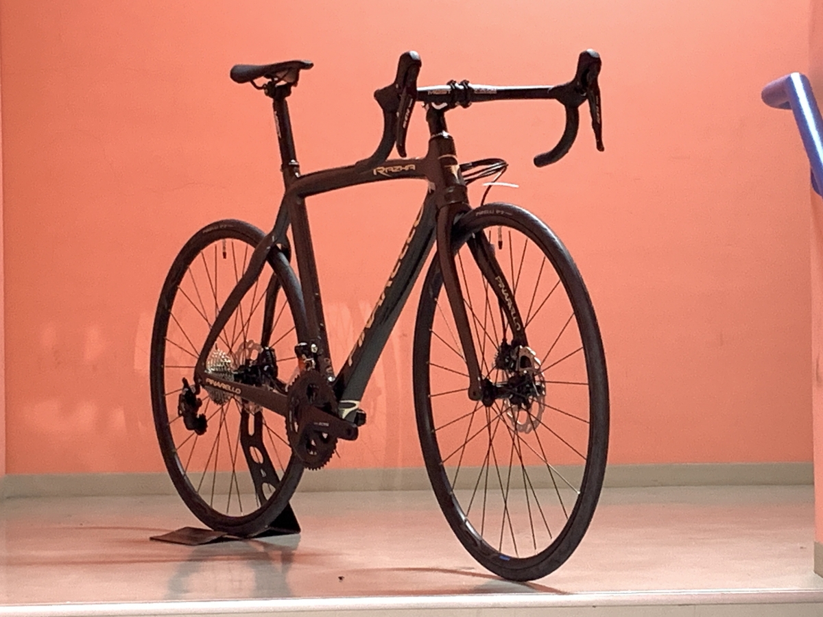 PINARELLO】ピナレロのフルカーボンバイクが大台切りのこの価格