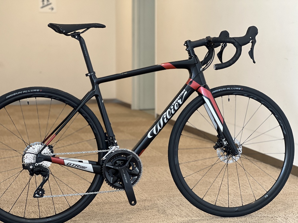 SALE】機械式変速の12速105+カーボンフレームの「Wilier GTR TEAM DISC