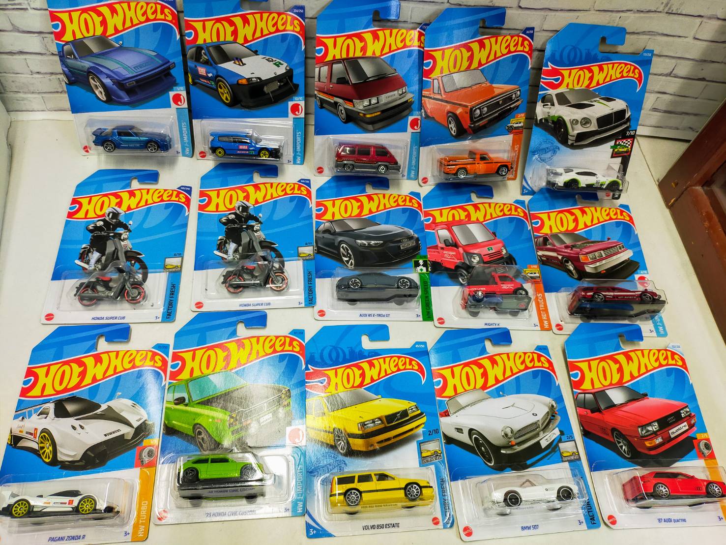 おもちゃミニカーコーナーから入荷情報！ | おたちゅう日立南店（旧夢