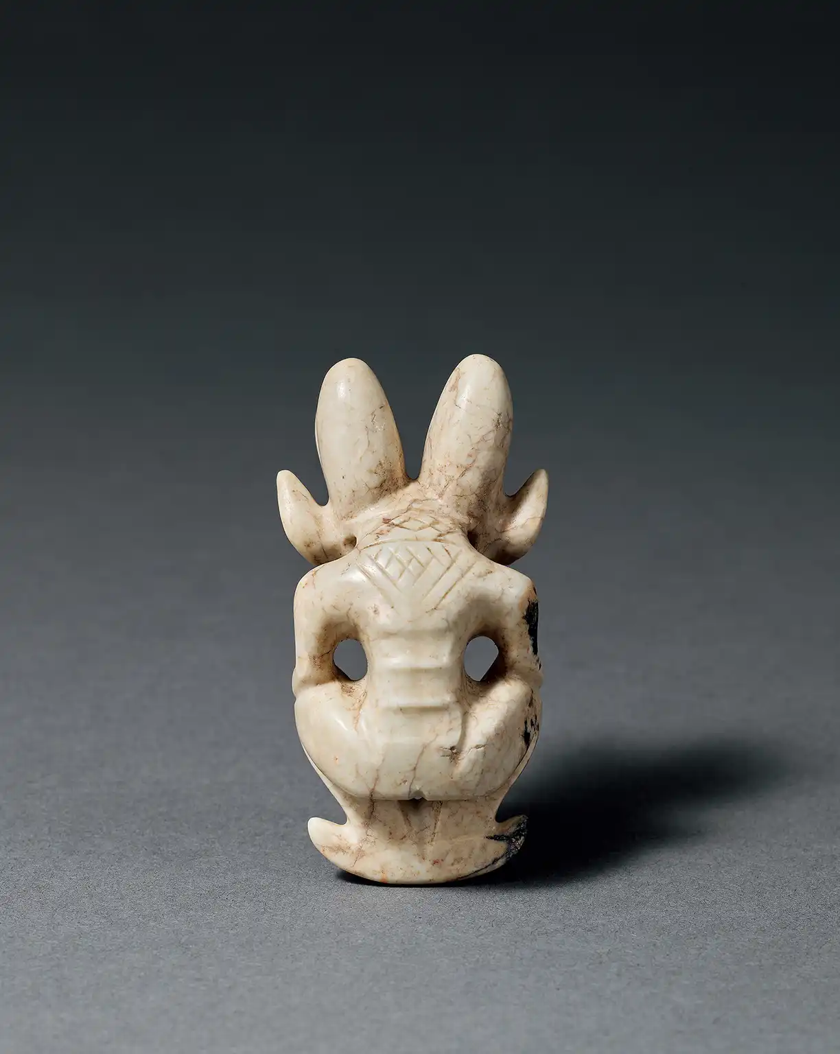 5001 紅山文化玉太陽神人- 圓國際藝術有限公司