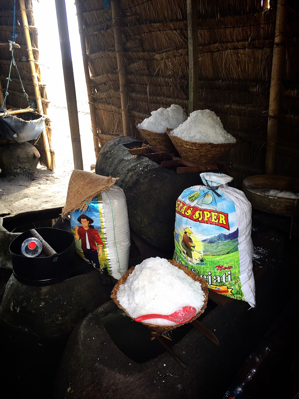 バリ島 クサンバの塩 お土産にお塩をどうぞ！ | バリ島と私 ドタバタ