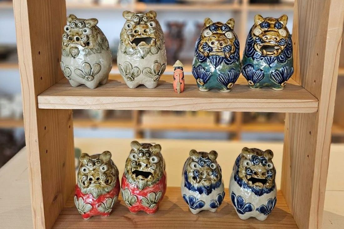 だるまシーサーペア 赤青 / 置物 / 高江洲陶器所 | ゆいまーる沖縄