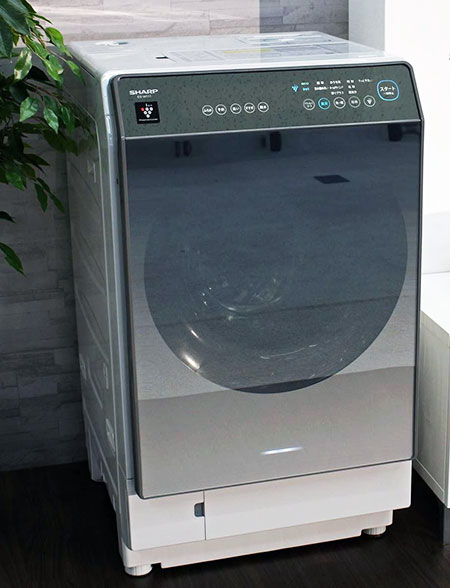 重さは最新洗濯機と変わらない！ 『P牙狼冴島鋼牙』新田店に最速導入