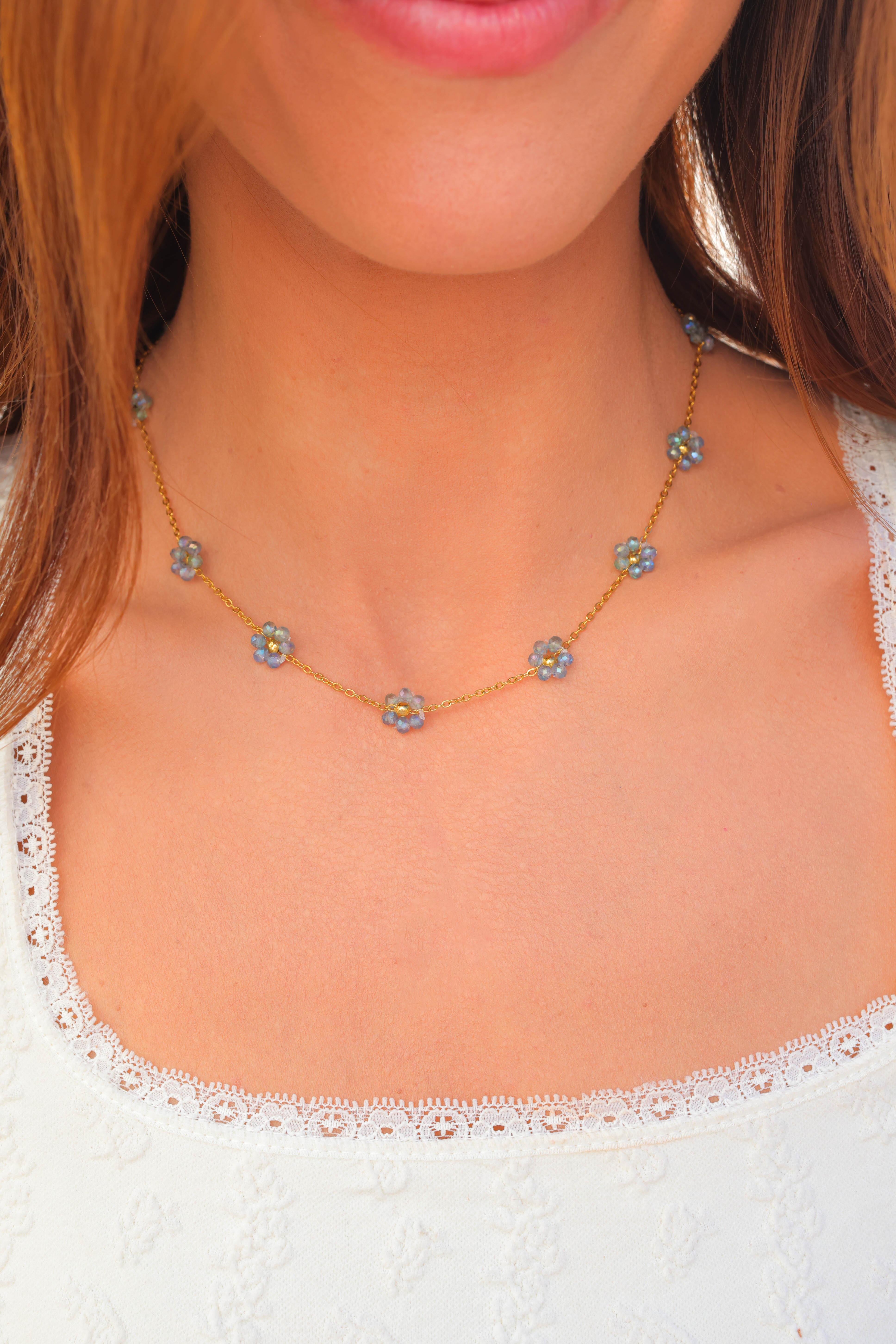 Sandy Pearl Flower Necklace - Summer Pretty Necklace – Zaana Jewelry