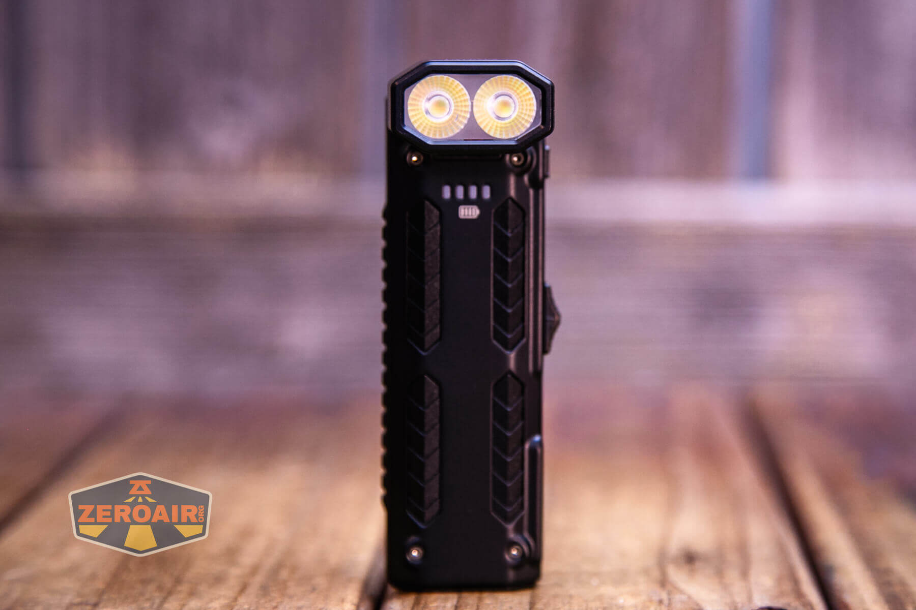 Nitecore EDC09 Swivel Head Flashlight Review - ZeroAir Reviews