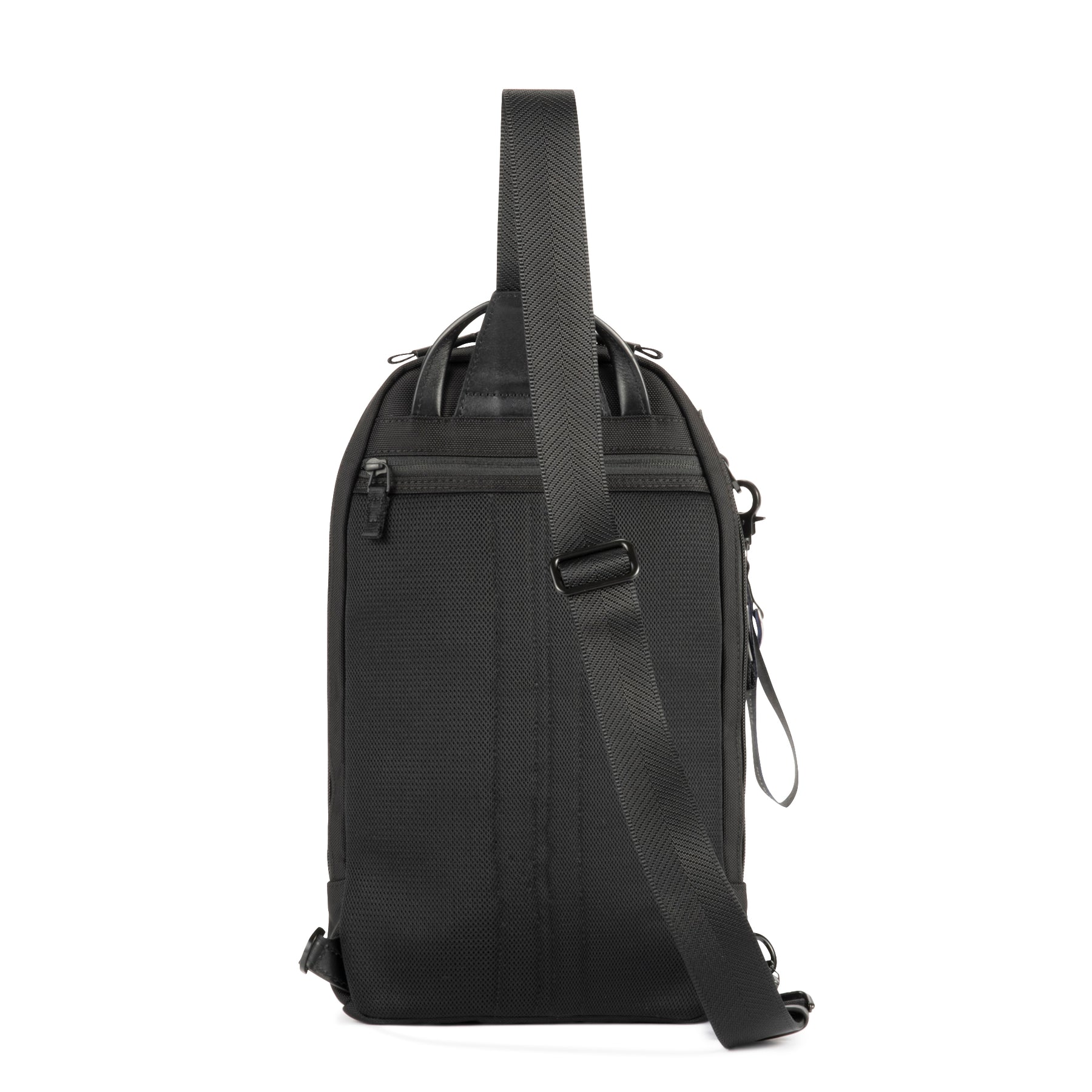 ZERO ZLM | Large Sling Bag With Flap | 81515 – ZERO HALLIBURTON